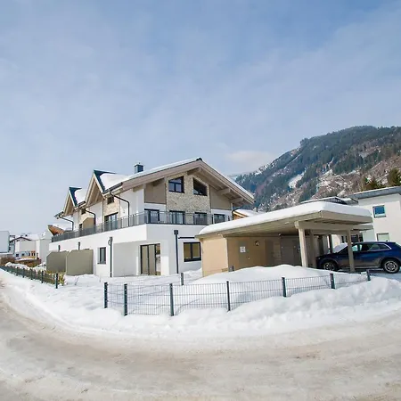 Finest Kitzblick Golf By In One Apartament *