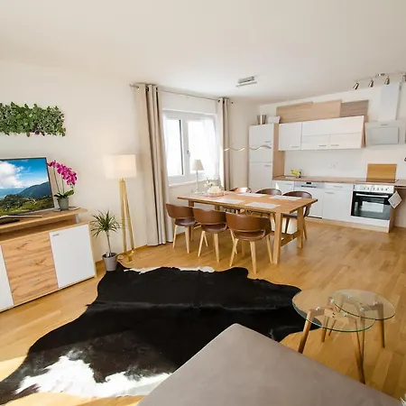 Finest Kitzblick Golf By In One *